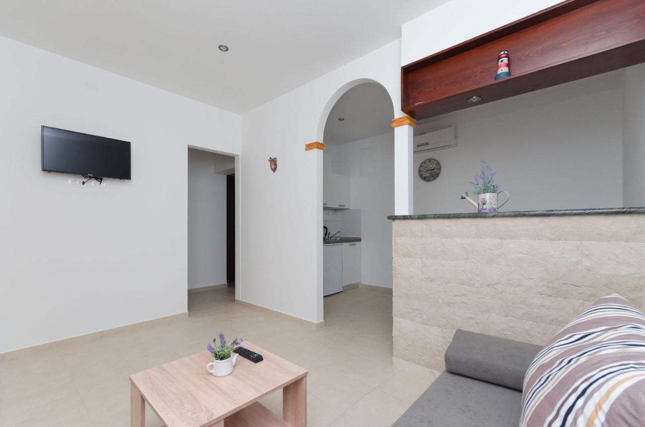 Apartments Branka Moscenicka Draga Exterior photo