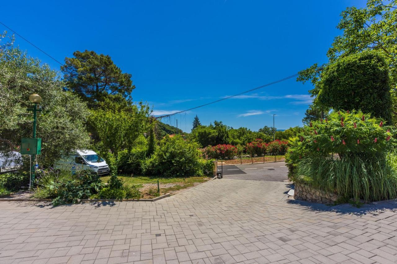 Apartments Branka Moscenicka Draga Exterior photo