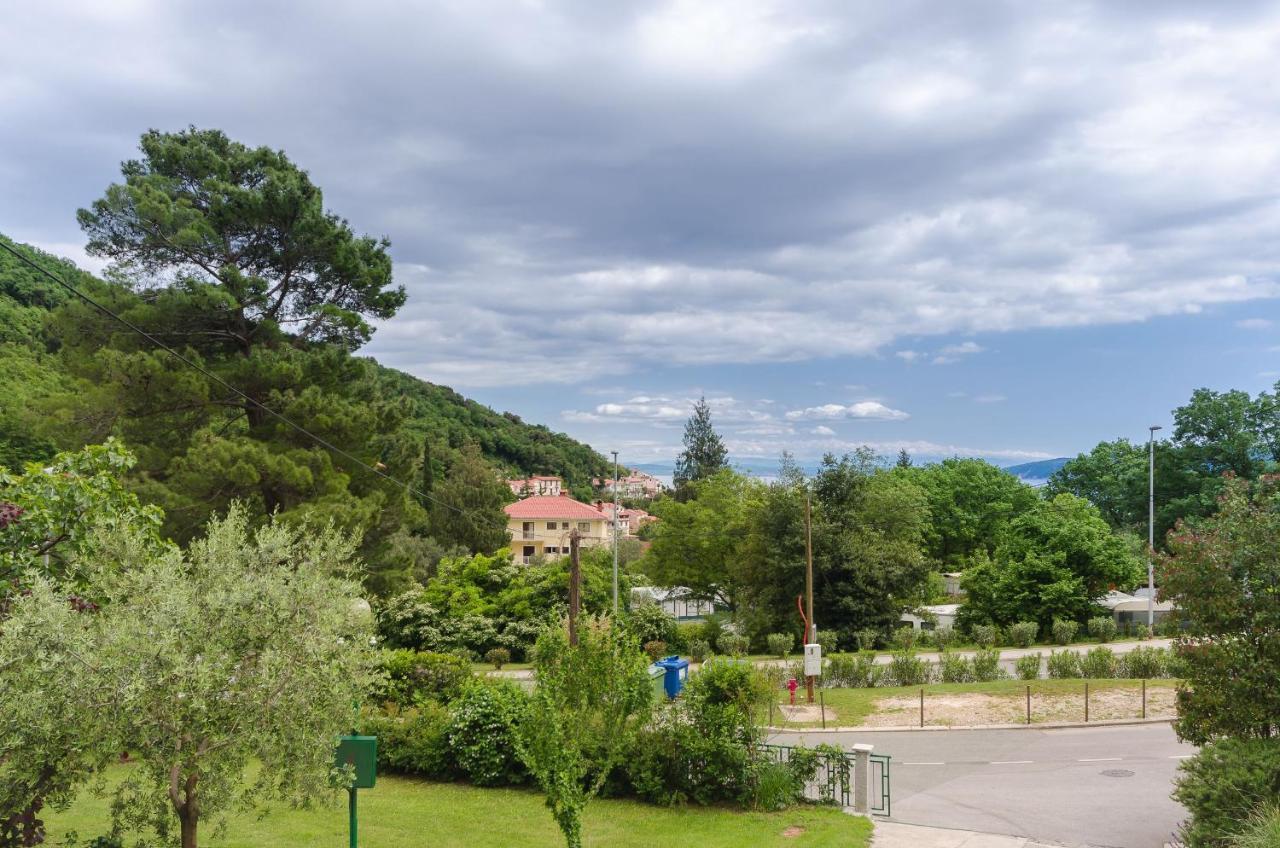 Apartments Branka Moscenicka Draga Exterior photo