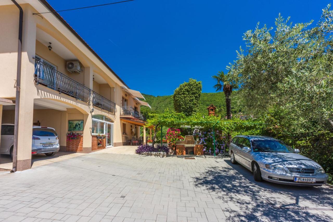 Apartments Branka Moscenicka Draga Exterior photo