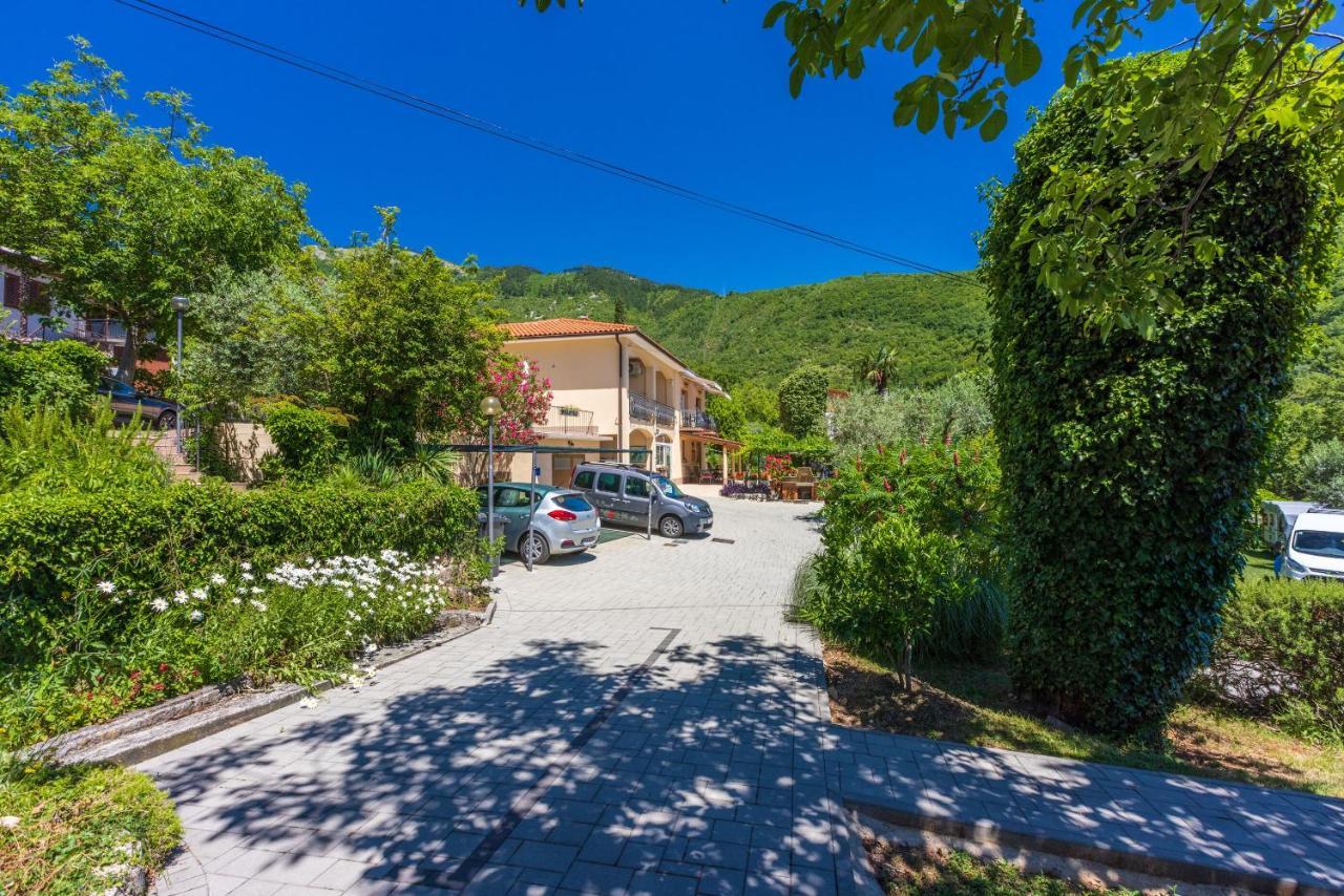 Apartments Branka Moscenicka Draga Exterior photo