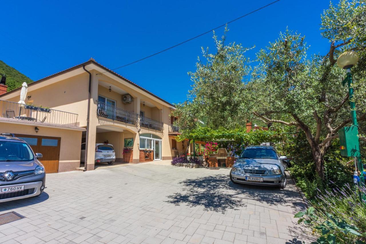 Apartments Branka Moscenicka Draga Exterior photo